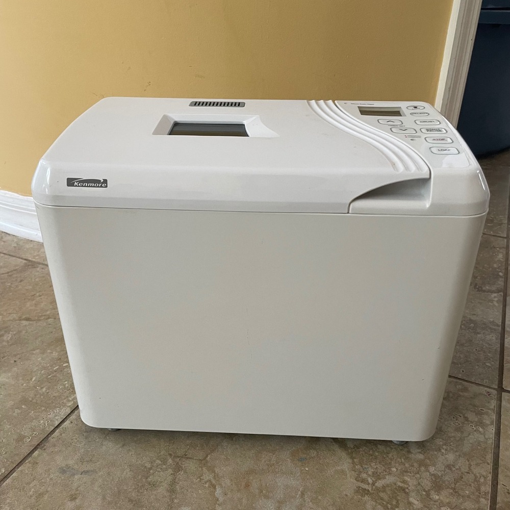 Kenmore‎ Automatic Bread Maker Model KTR2300 White 730W Deluxe Super Rapid